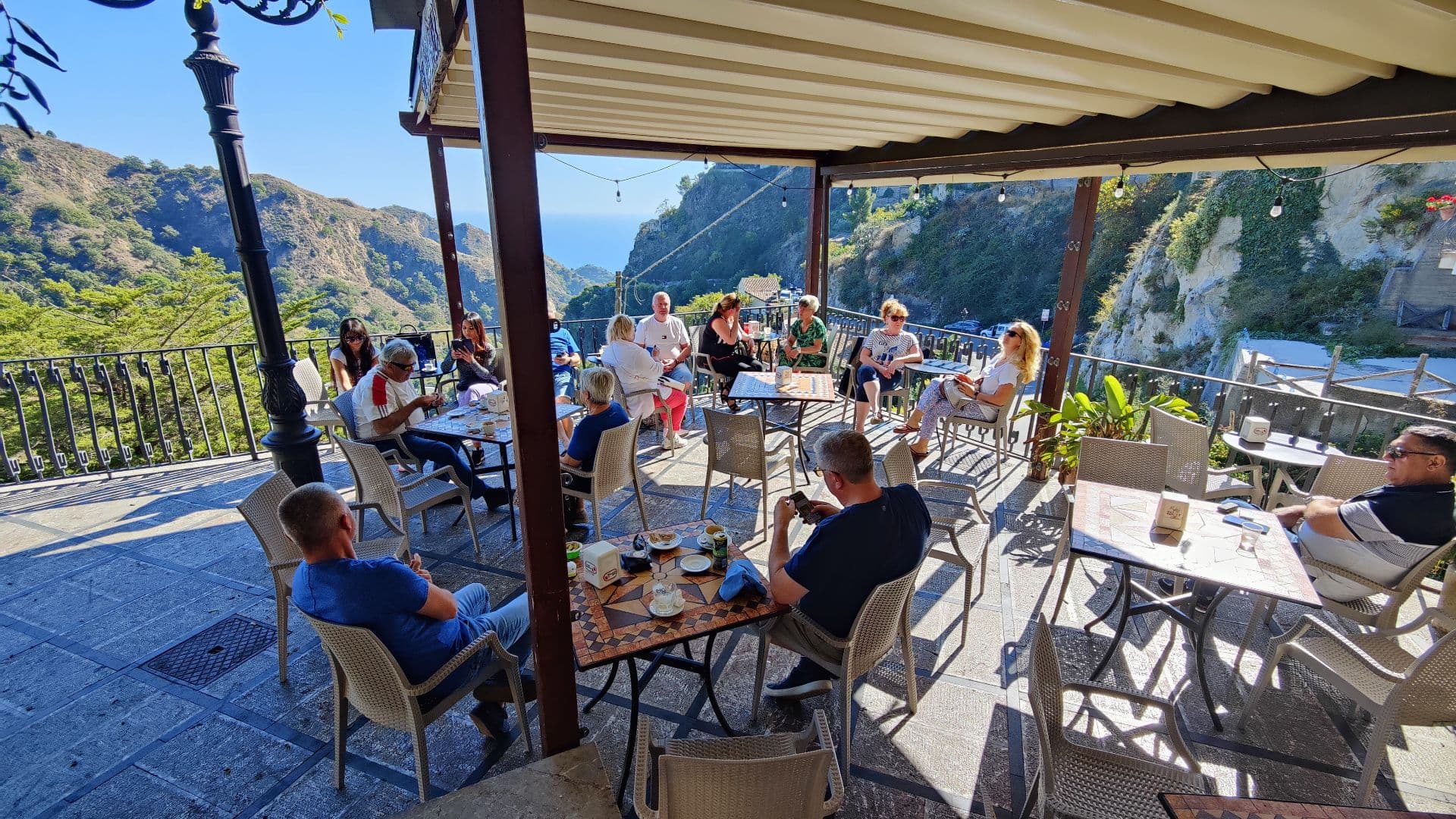 Savoca – a Keresztapa nyomában, szicíliai történetekkel fűszerezve